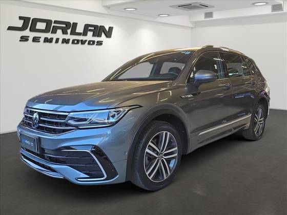 VOLKSWAGEN TIGUAN 2.0 300 TSI GASOLINA ALLSPACE R-LINE AUTOMÁTICO